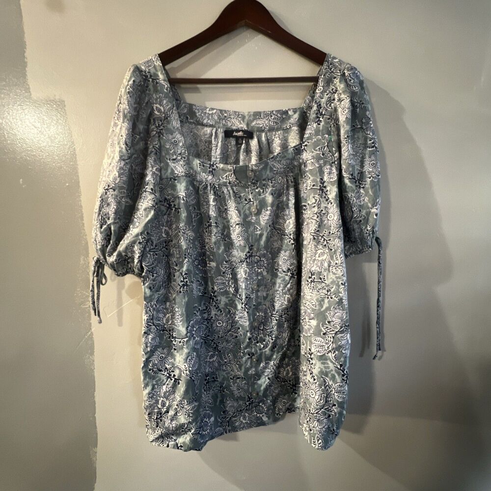 Angels Forever Young Brand  Women’s Top Plus Size 1X Floral Vine Pattern Blouse